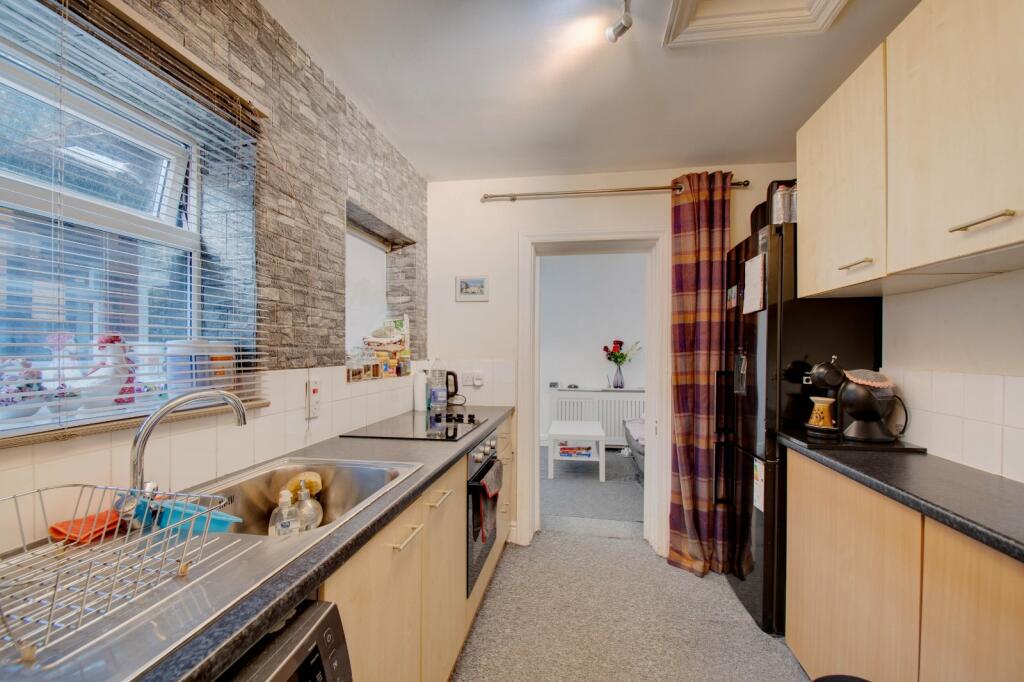 Additional property image - Watt Close, Bromsgrove, Worcestershire, B61