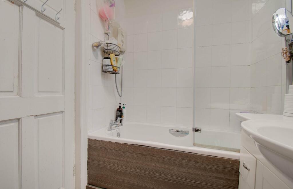 Additional property image - Watt Close, Bromsgrove, Worcestershire, B61