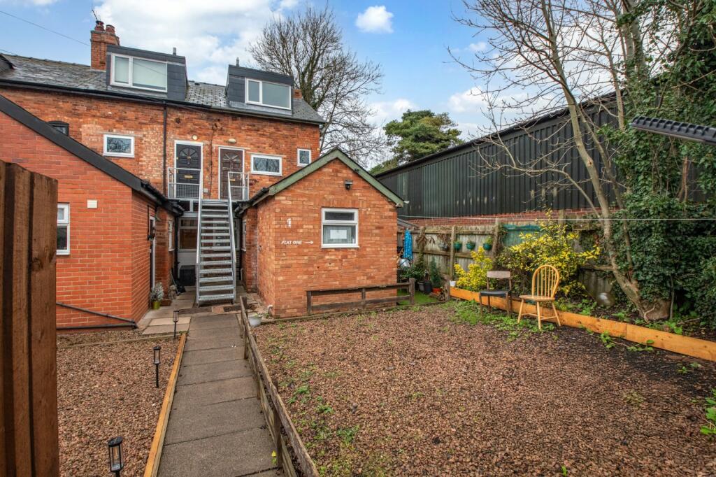 Additional property image - Watt Close, Bromsgrove, Worcestershire, B61