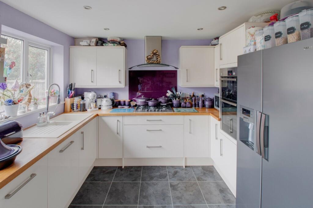 Additional property image - The Paddock, Stoke Heath, Bromsgrove, Worcestershire, B60