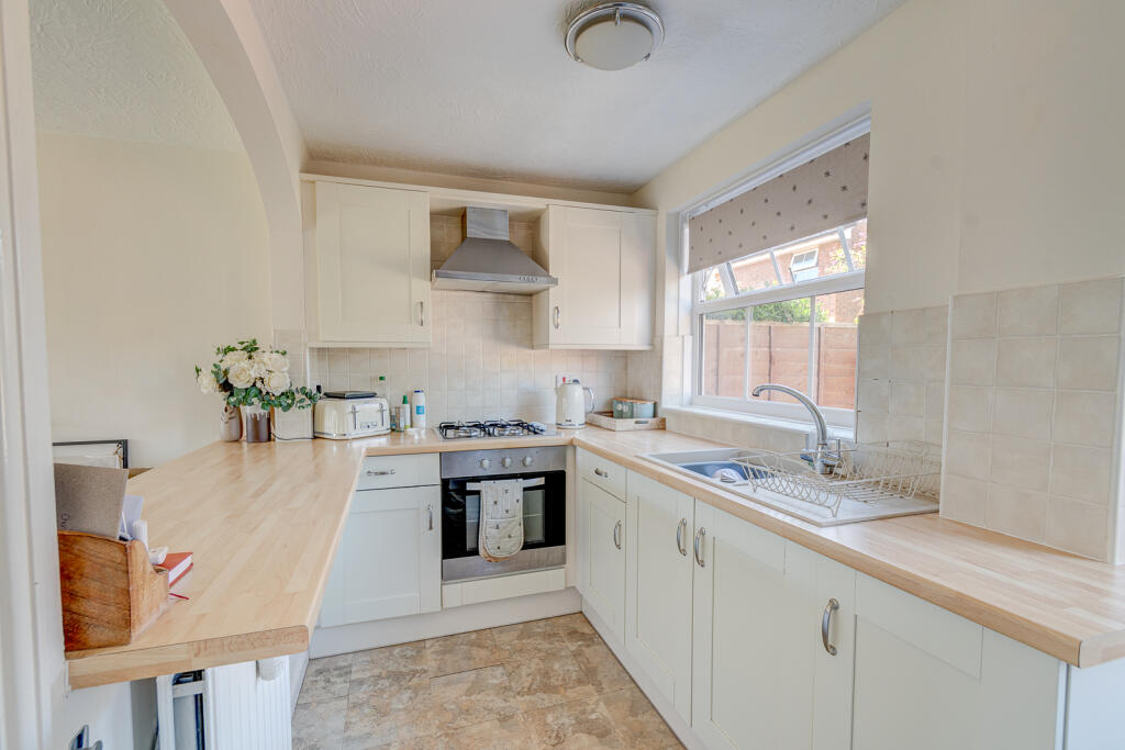 Additional property image - Scaife Road, Bromsgrove, Worcestershire, B60