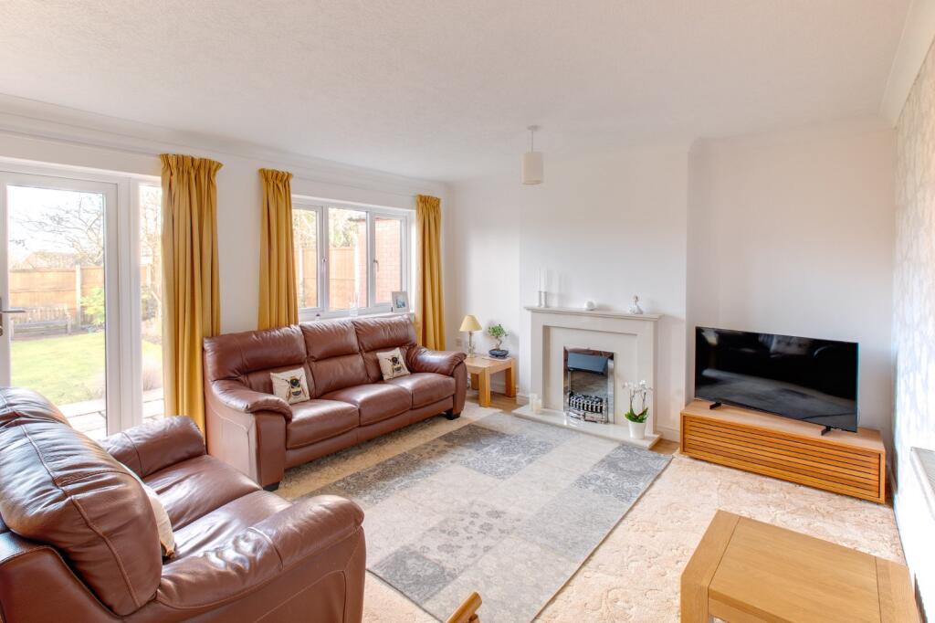 Additional property image - Barley Croft, Stoke Heath, Bromsgrove, Worcestershire, B60