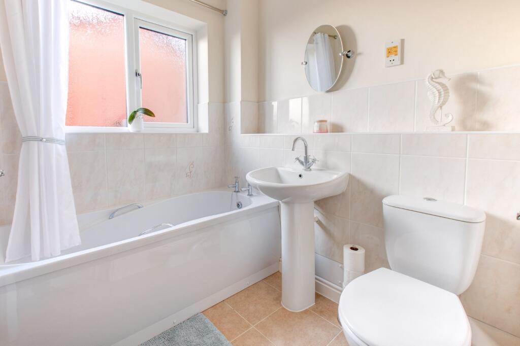 Additional property image - Barley Croft, Stoke Heath, Bromsgrove, Worcestershire, B60