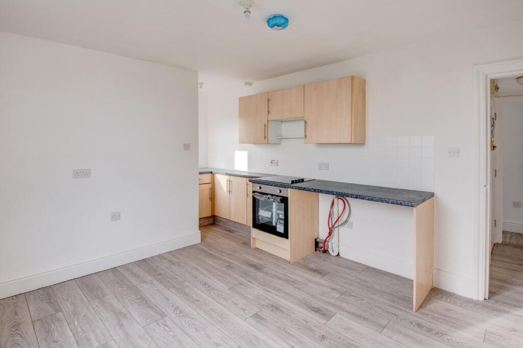 Additional property image - Rock Hill, Bromsgrove, Worcestershire, B61