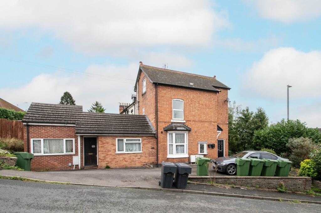 Additional property image - Rock Hill, Bromsgrove, Worcestershire, B61