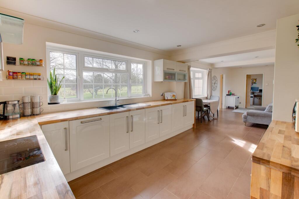 Additional property image - Brook Road, Fairfield, Bromsgrove, Worcestershire, B61