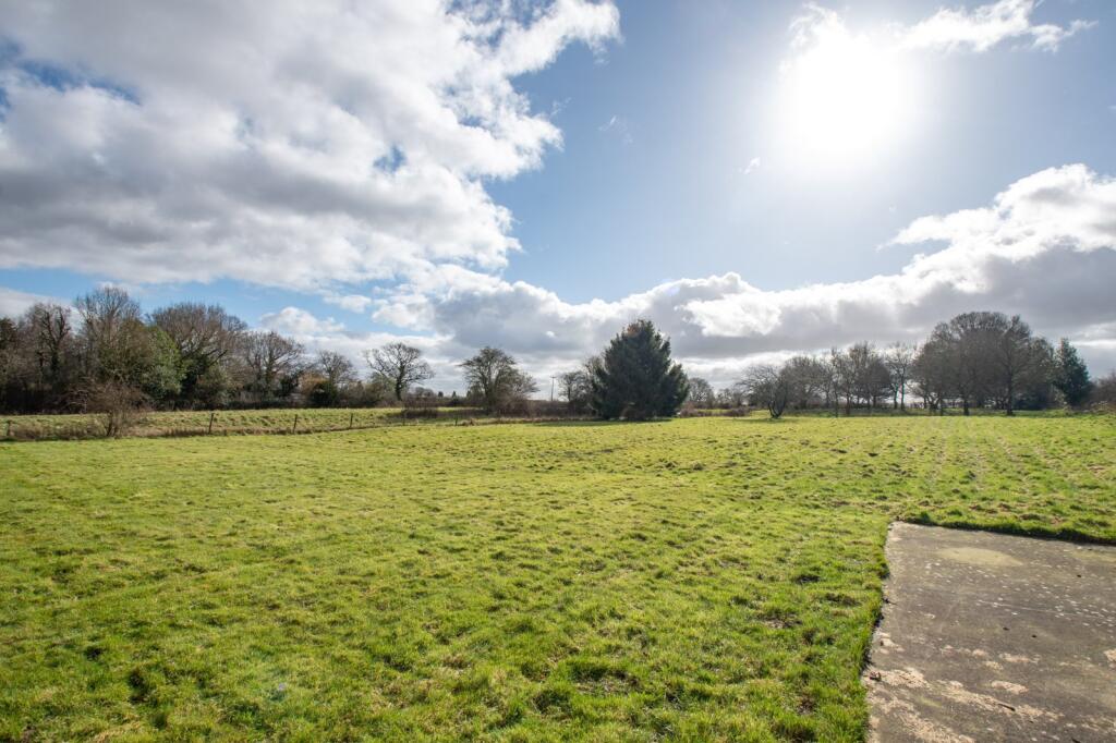Additional property image - Brook Road, Fairfield, Bromsgrove, Worcestershire, B61