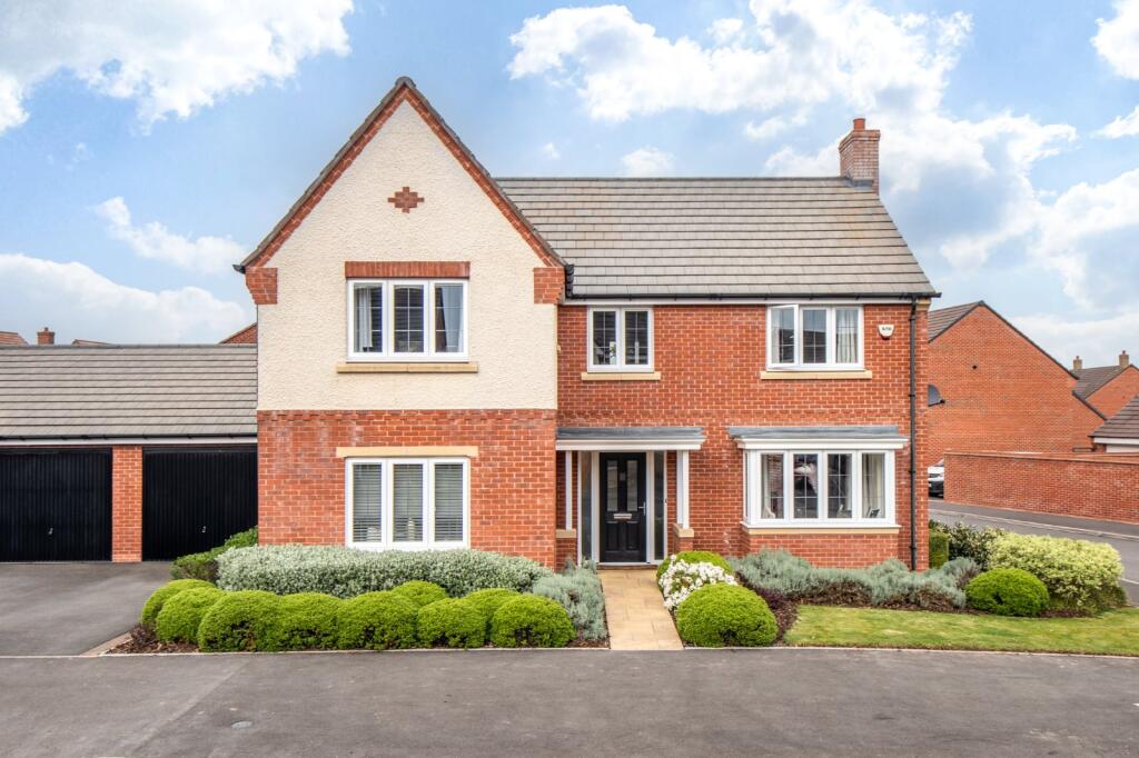 Main image of property: Gresley Way, Copcut, Droitwich, Worcestershire, WR9