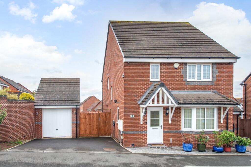 Main image of property: Copse Wood Way, Bromsgrove, Worcestershire, B61