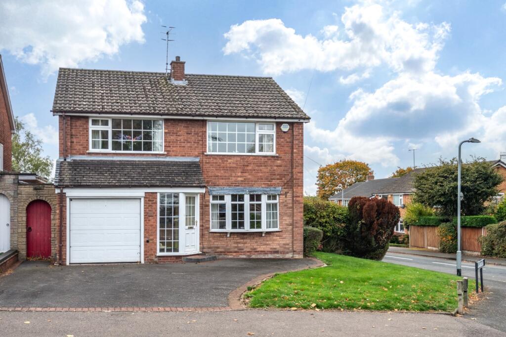 Main image of property: Marlborough Avenue, Bromsgrove, Worcestershire, B60