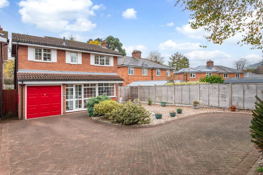 Main image of property: Roman Way, Bromsgrove, Worcestershire, B61