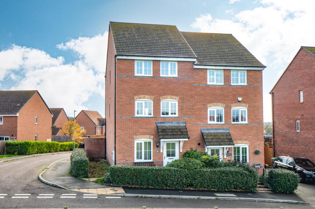 Main image of property: Copse Wood Way, Bromsgrove, Worcestershire, B61