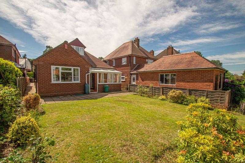3 bedroom bungalow for sale in Braces Lane, Marlbrook, Bromsgrove, B60