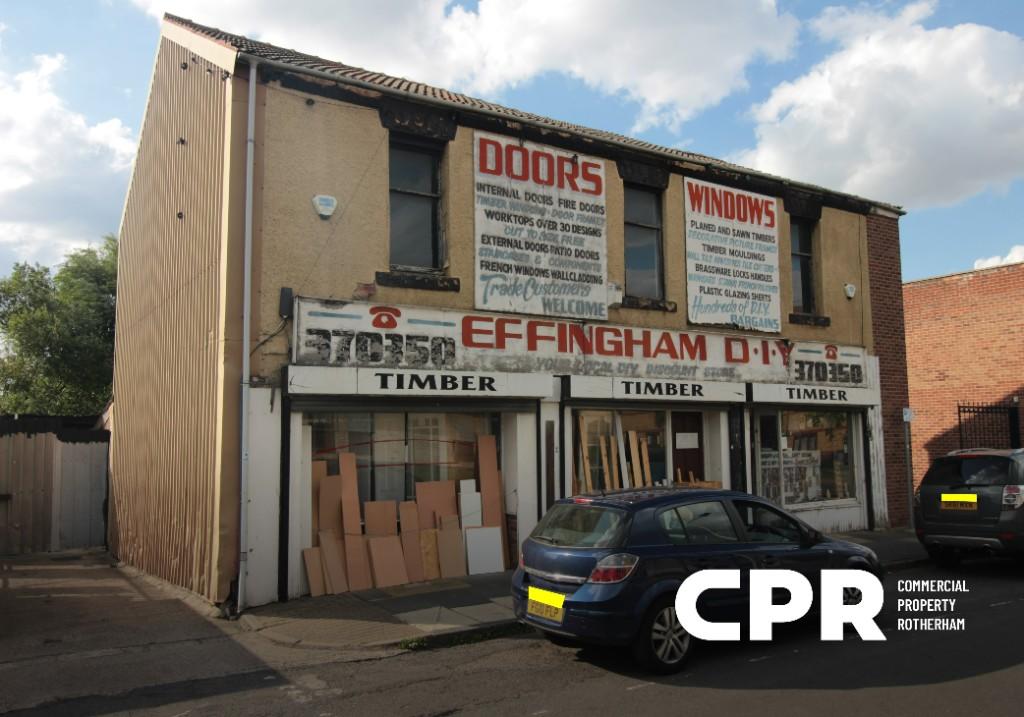 Outoftown retail property for sale in 105109 Effingham Street