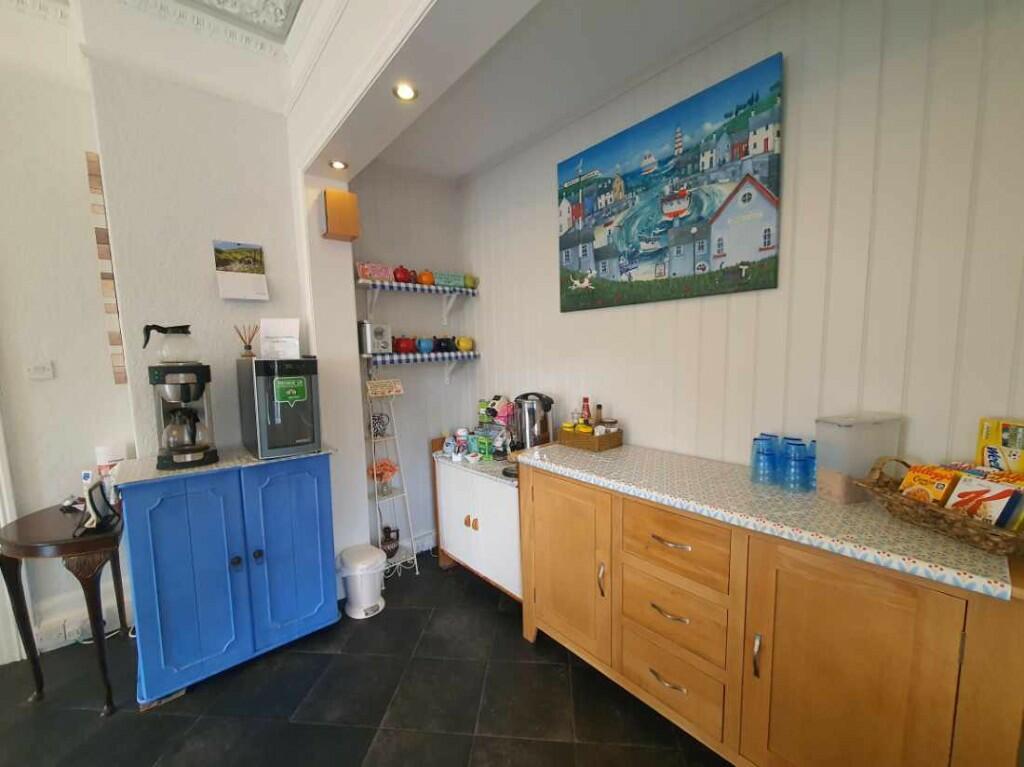 8 bedroom guest house for sale in Avron House, Windsor Road, Torquay