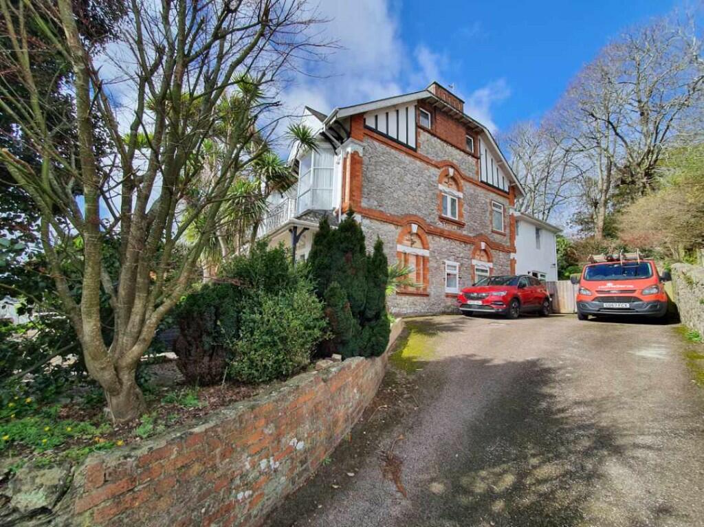 8 bedroom guest house for sale in Avron House, Windsor Road, Torquay