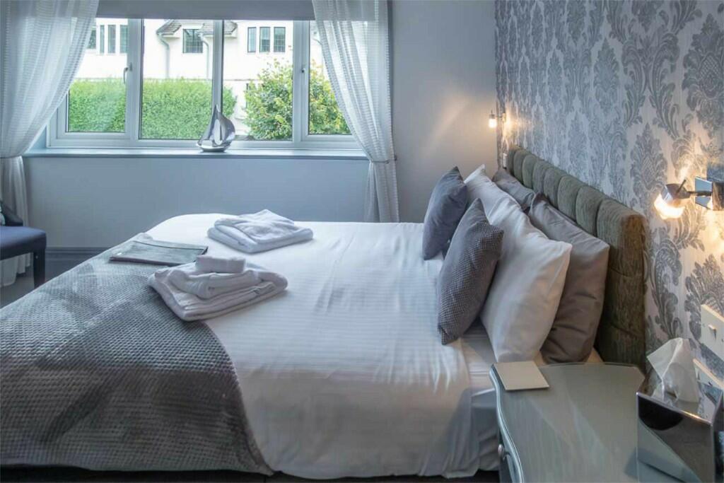 Additional property image - Victoria Road, Swanage, Dorset, BH19