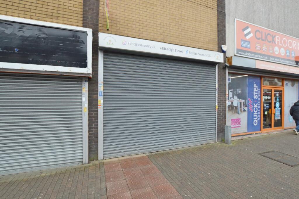 Shop for rent in High Street, Bloxwich, Walsall, WS3