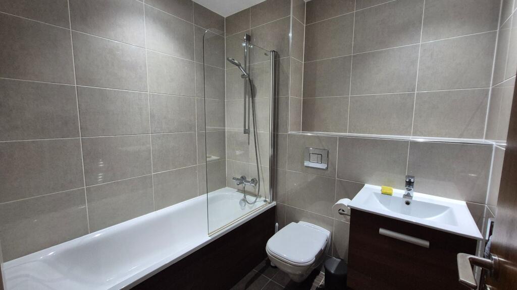 Additional image 8 of Apartment , Metropolitan House,  Hagley Road, Birmingham