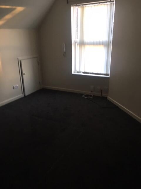 Main image of property: Foleshill Road, Flat 5, Coventry, CV6 5AH