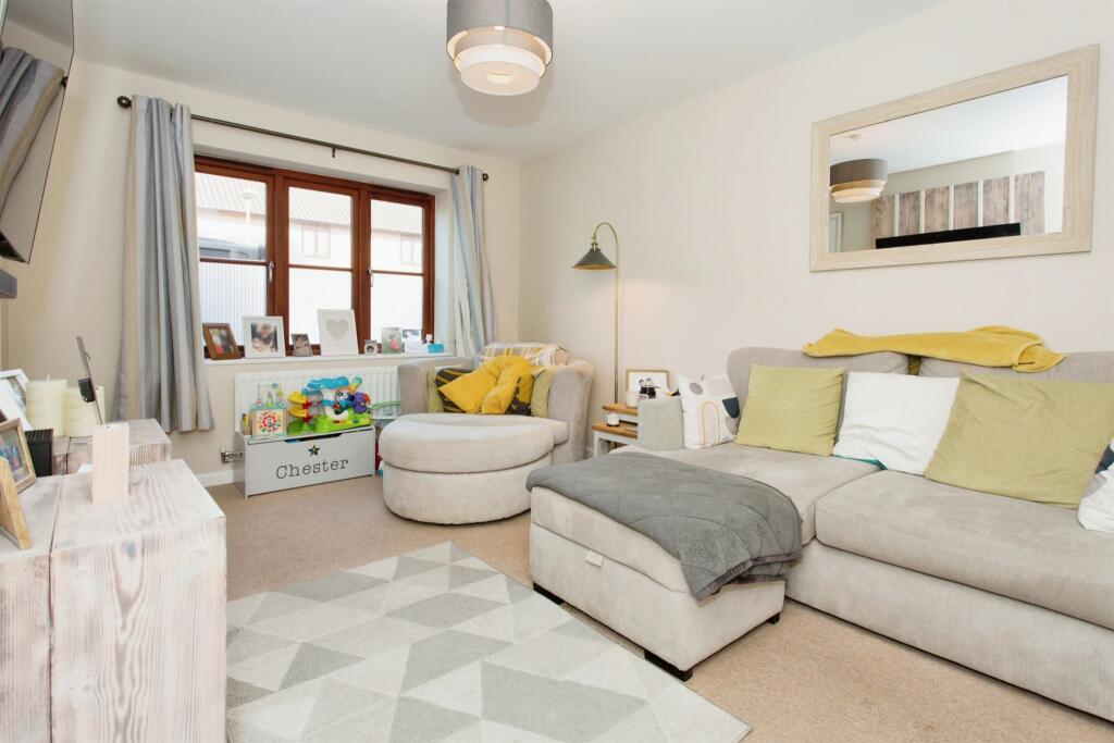 Additional property image - Chalk Hill, Stapleford, Cambridge