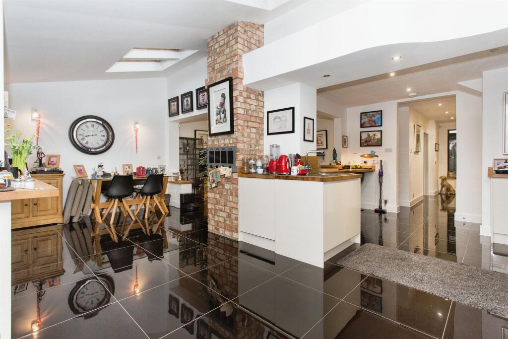 Main image of property: Cambridge Road, Sawston, Cambridge