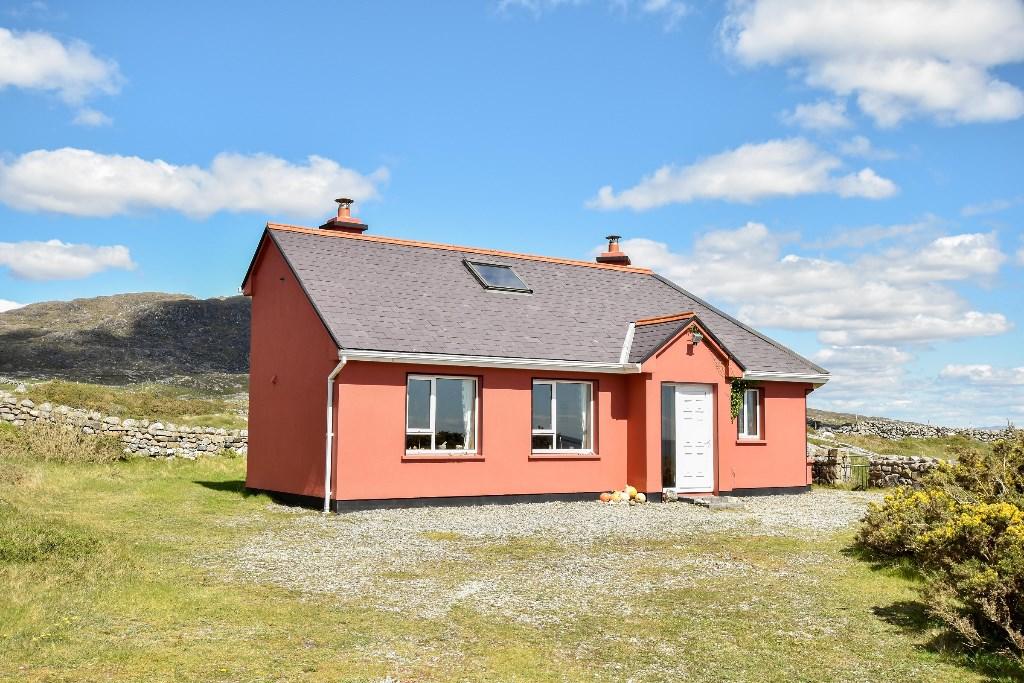 3 bedroom detached house for sale in Roundstone, Galway, Ireland