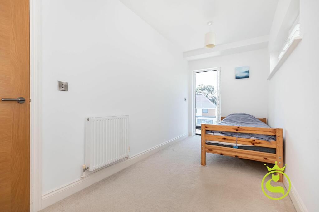 Additional property image - Town House- Cluster Views, Sandbanks Road, Whitecliff, Poole BH14