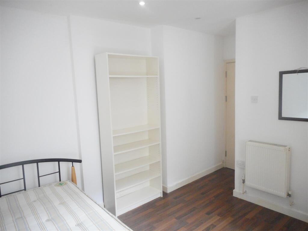 Additional property image - Gordon Road, Cardiff