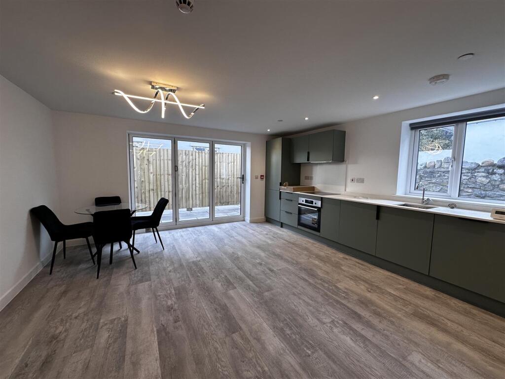 Main image of property: Richmond Road, Cardiff