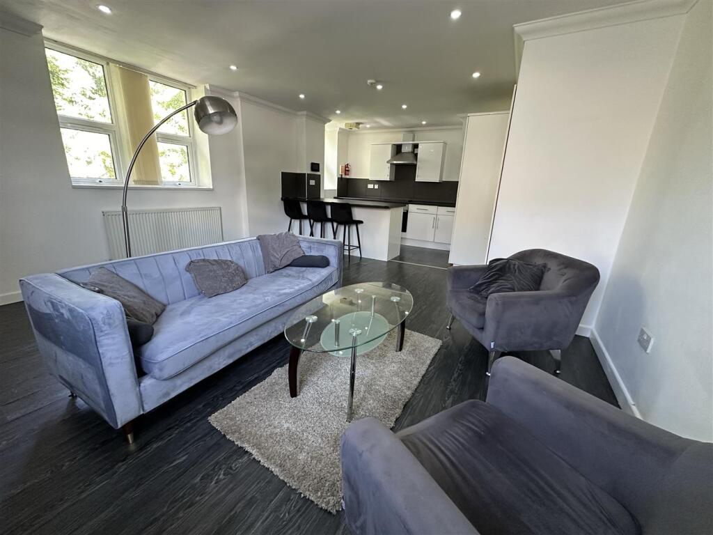 Main image of property: Richmond Road, Cardiff