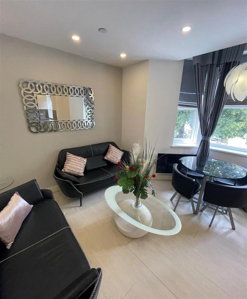 Main image of property: Richmond Parc, Richmond Road, Cardiff