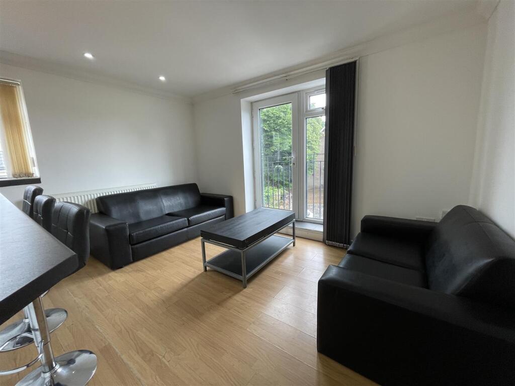 Main image of property: Richmond Road, Cardiff
