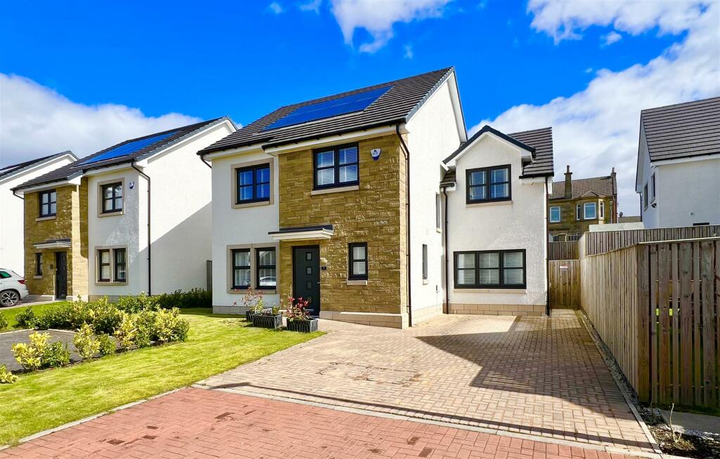 4 bedroom detached house for sale in Stewart Gardens, Airdrie, ML6