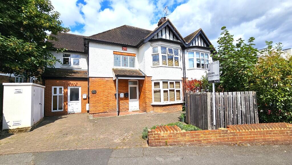 Main image of property: Maple Road, SE20