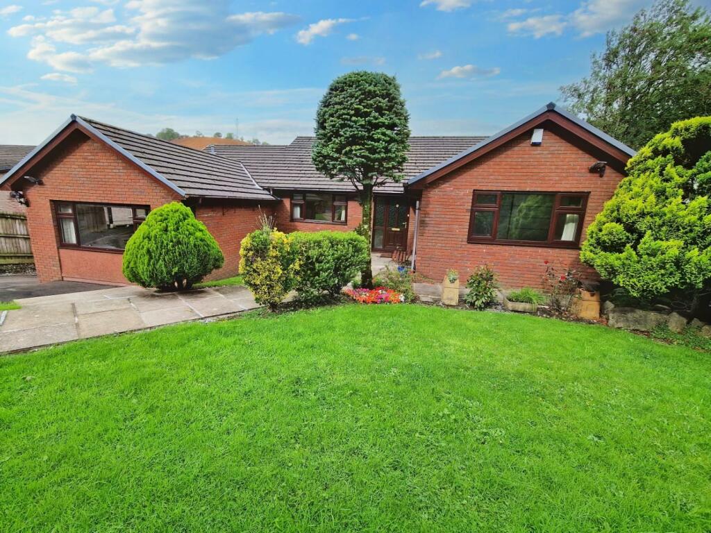 4 bedroom detached house for sale in Buarthau, Blackmill, Bridgend, CF35