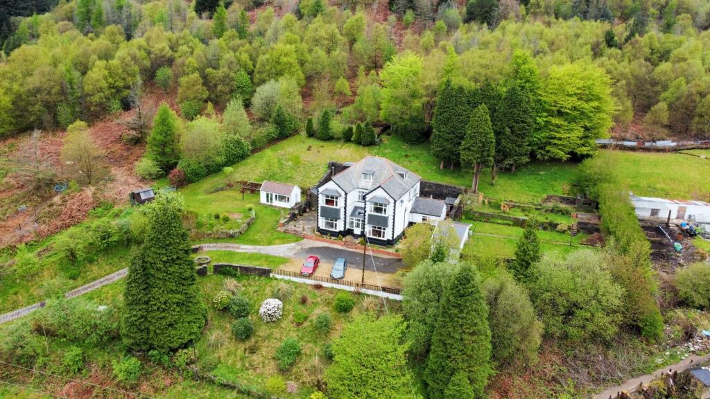 6 bedroom country house for sale in Blaengarw, Bridgend, CF32