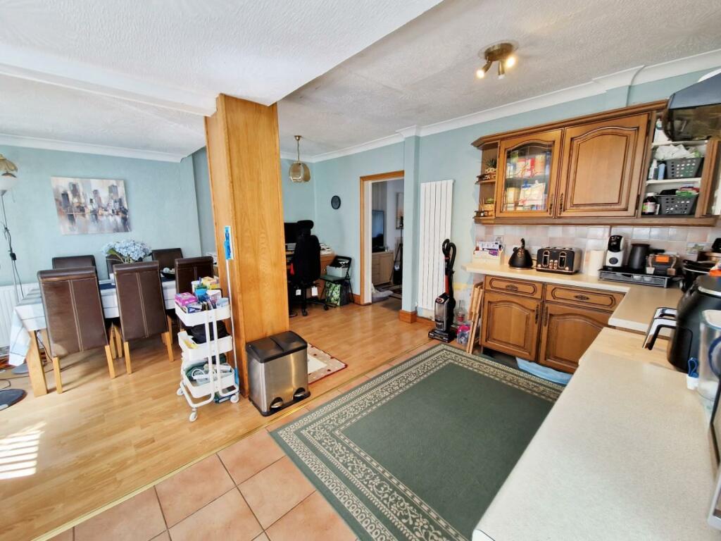 Additional property image - Park Place, Sarn, Bridgend