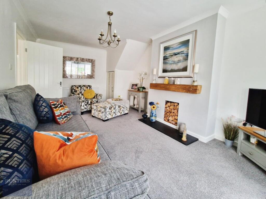 Additional property image - Alyson Way, Pencoed, Bridgend