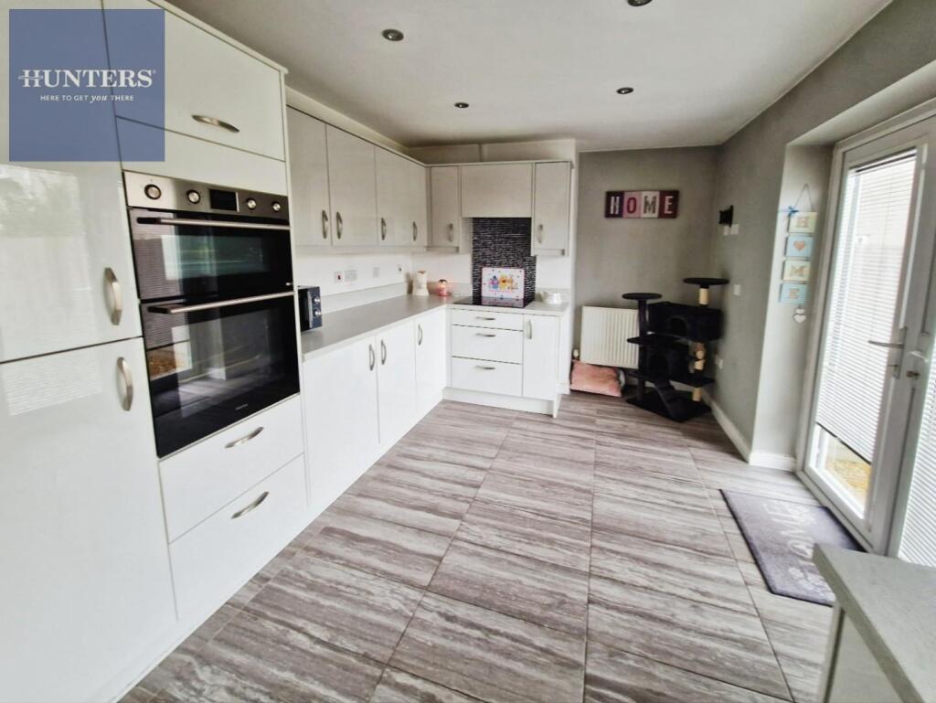 Additional property image - Felindre Avenue, Pencoed