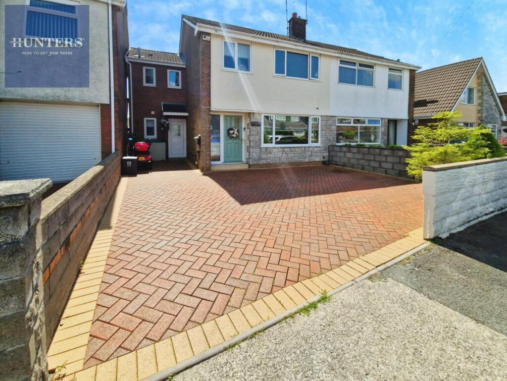 Main image of property: Glan-y-Nant, Pencoed, Bridgend, CF35 6TG