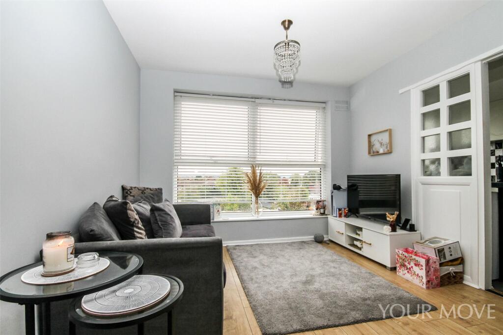 1 bedroom flat for sale in London Road, Romford, RM7
