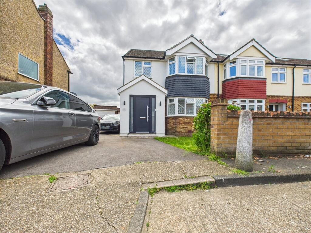 Main image of property: Tyfield Close, Cheshunt, Waltham Cross, Hertfordshire, EN8