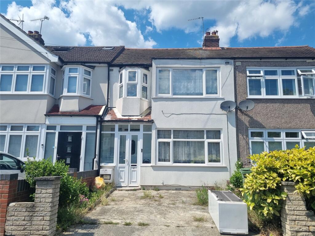 Main image of property: The Drive, Collier Row, Romford, RM5