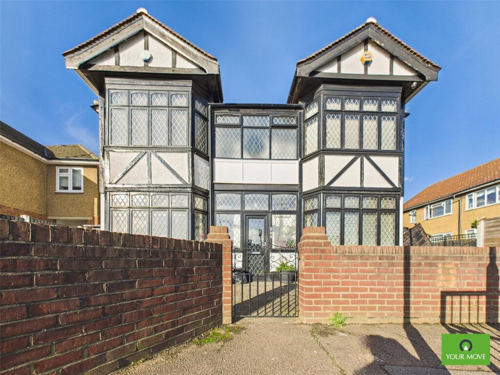 Main image of property: Eastern Avenue East, Romford, RM1