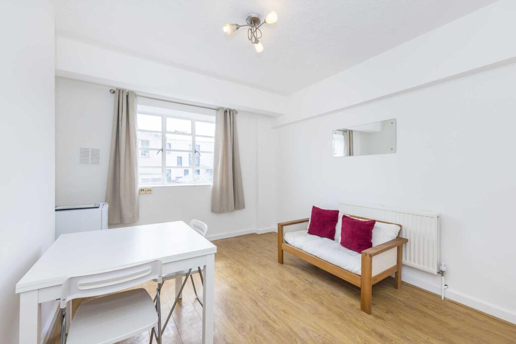 Main image of property: Old Montague Street, Spitalfields, E1