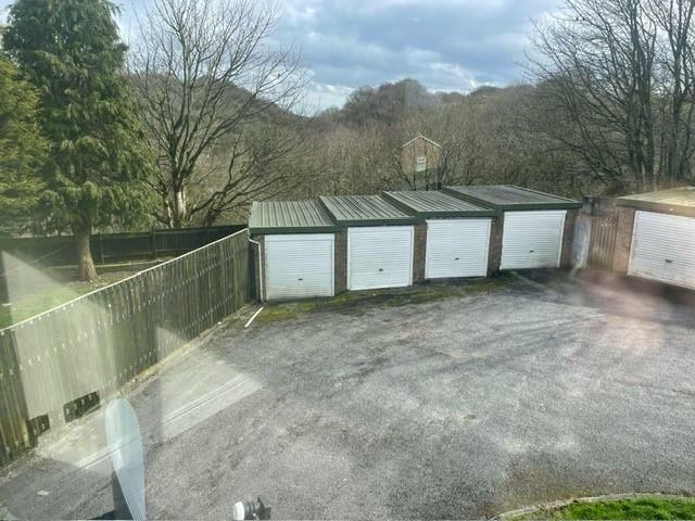Additional property image - Deanwood Court, Allerton, BRADFORD