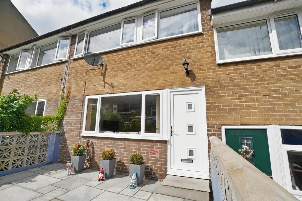 Main image of property: North Street, Holywell Green, Halifax