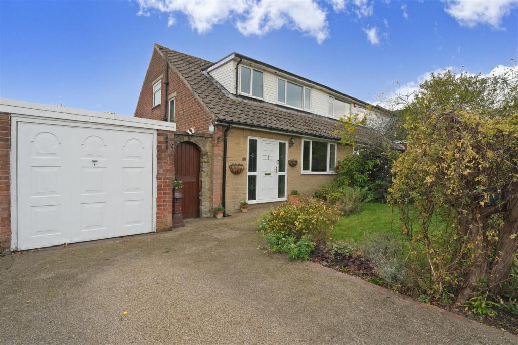 Main image of property: Cawcliffe Drive, Brighouse