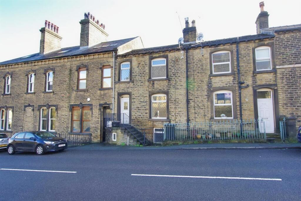 Main image of property: Stainland Road, Holywell Green, Halifax